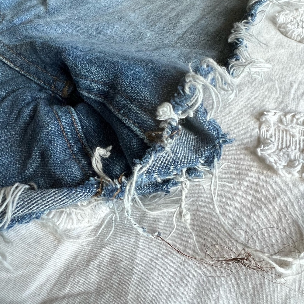 Madewell the perfect jean short - Picture 3 of 10